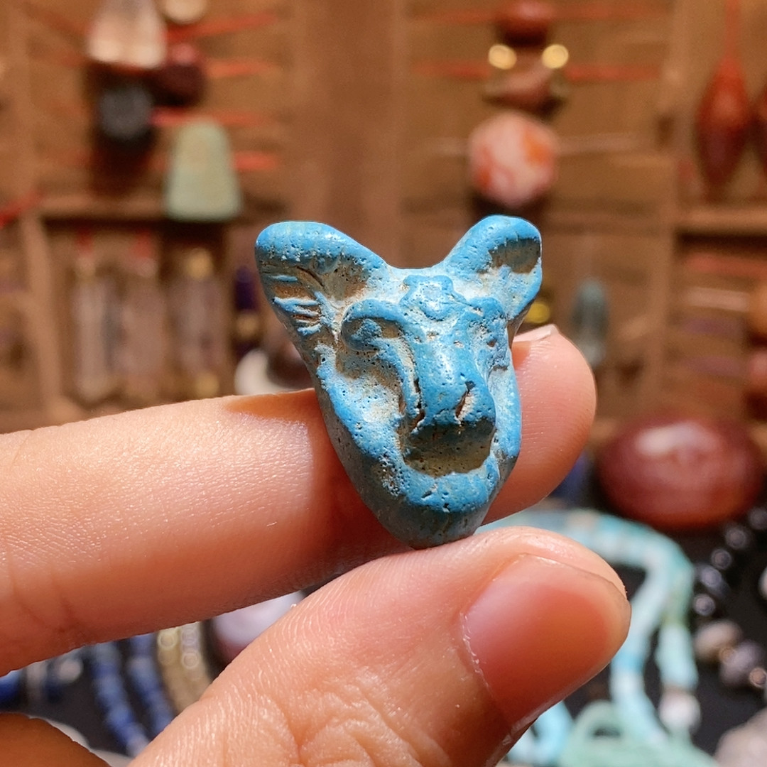 古埃及费昂斯阿蒙神护符图片