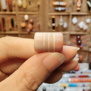 粉色老蚀花三线桶珠13.7x19.6m