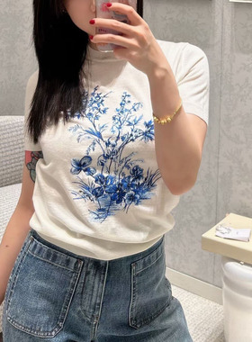 zui篙~时尚洋气 真丝羊毛混纺修身显瘦花卉刺绣圆领针织短袖 26年