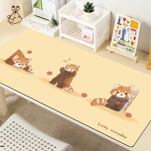 一年生球状叶超大鼠标垫小熊猫兔