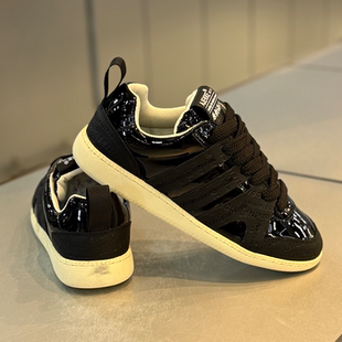 纯黑色德训鞋男秋季2025快手超火亮皮面低帮板鞋时尚软底休闲男鞋