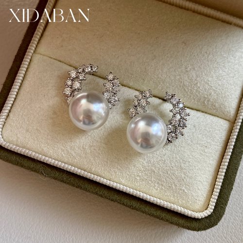 西大班轻奢款花环澳白珍珠耳钉女