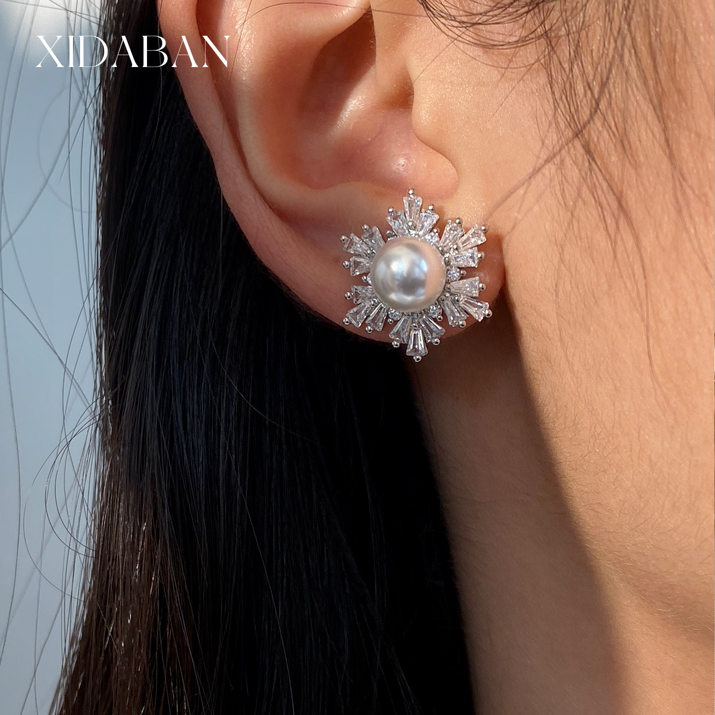 西大班镶满锆圣诞雪花珍珠耳钉女