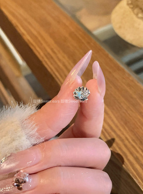 蓝色海星贝壳耳钉医用钛钢耳骨钉小清新小众独特设计养耳洞耳饰