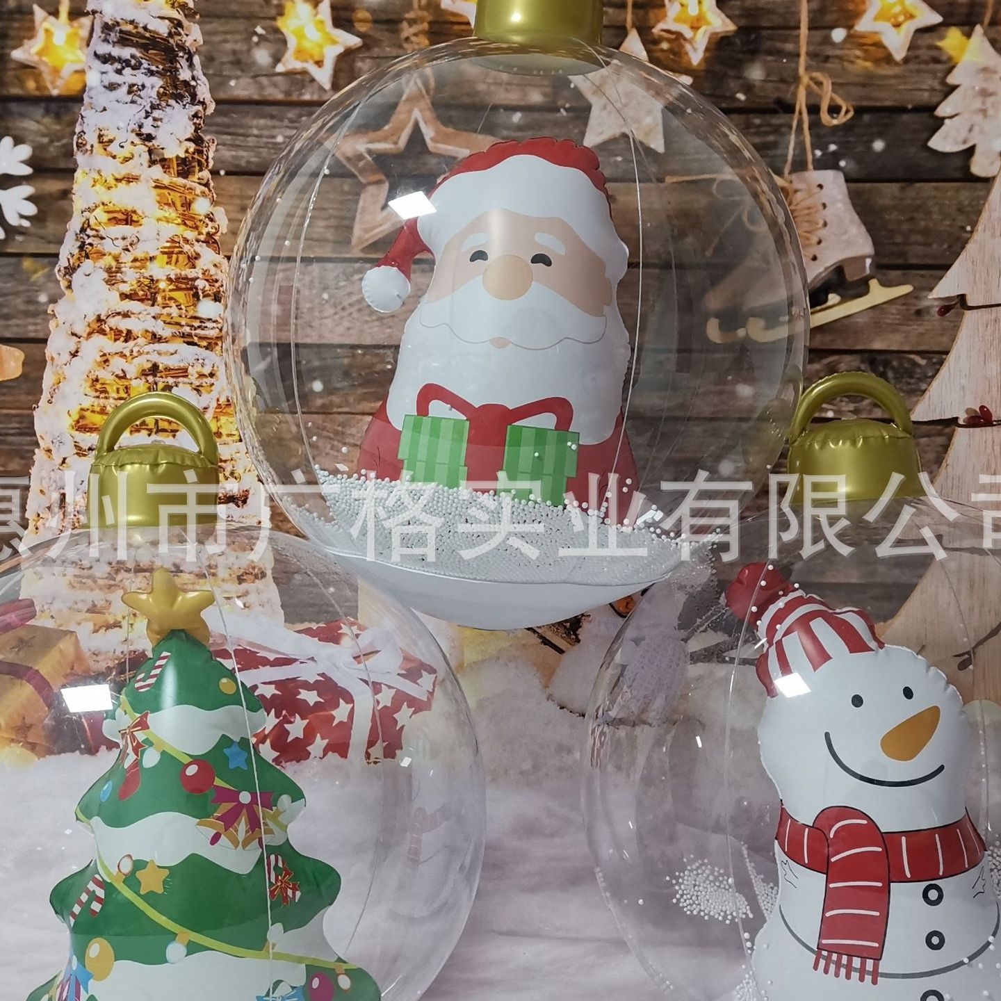 新款PVC充气圣诞球圣诞老人节日摆件透明圣诞树LED带灯气球装饰