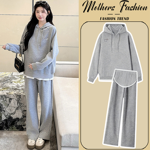 孕妇套装春秋2026新款灰色宽松潮妈不显怀遮肚连帽卫衣裤子两件套