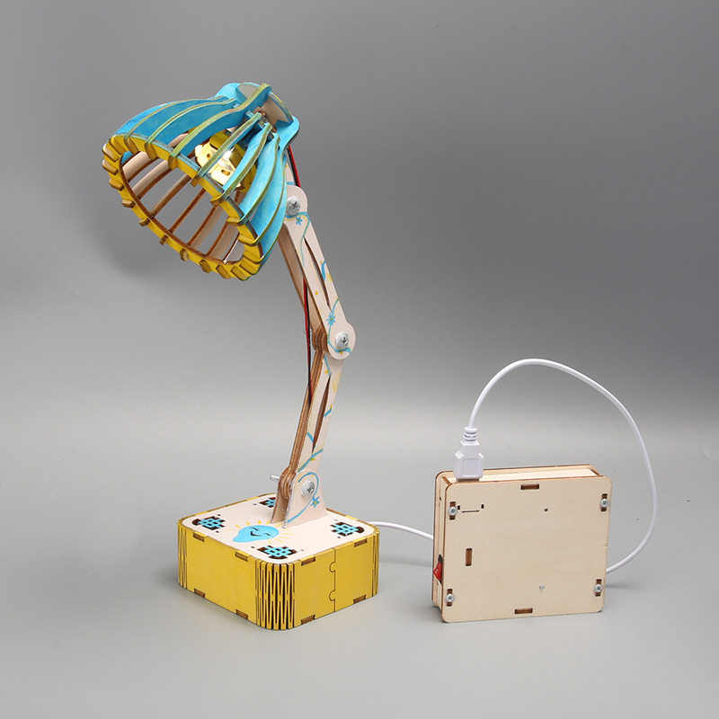 薄利多销科技小声控小发明智能语音台灯制作模型学生手工拼装实验