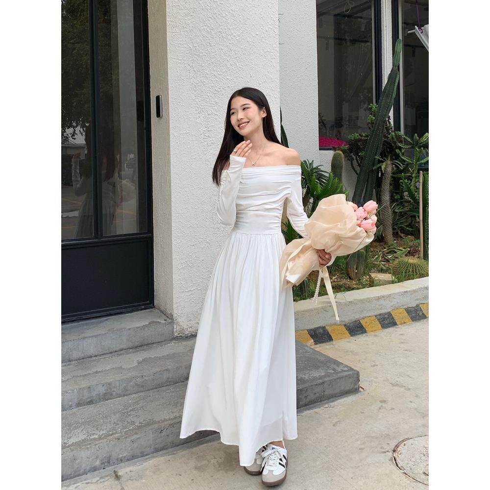 Mere Kore法式一字肩针织连衣裙女春秋气质长袖露肩收腰a字长裙子