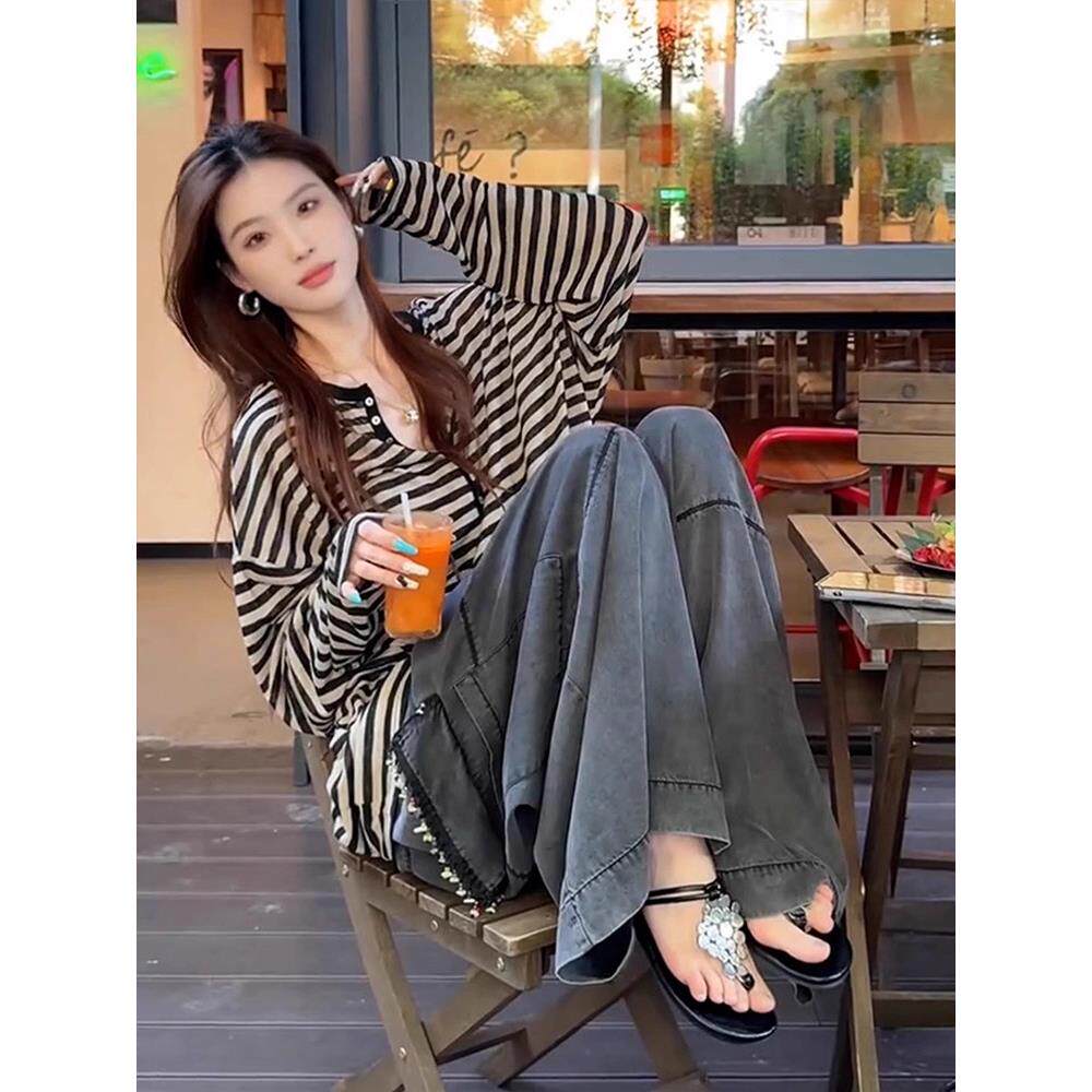 rouje bonjour慵懒感宽松显瘦上衣女V领减龄黑色条纹休闲长袖T恤