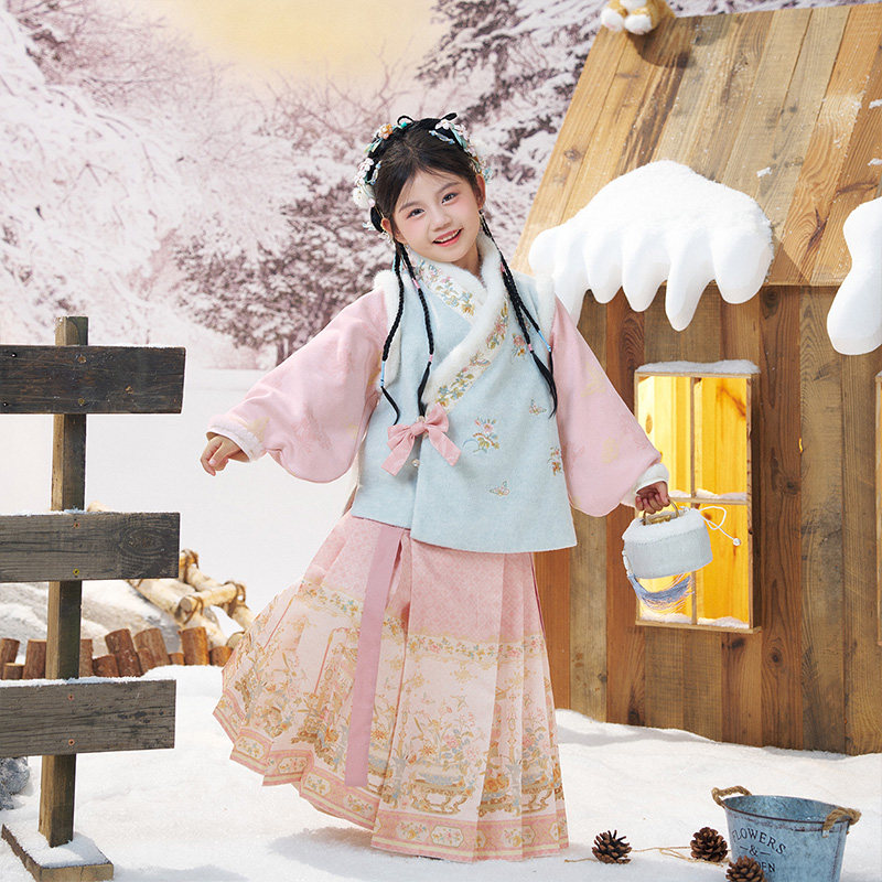 十三余童装[岁朝清梦]国风汉服女童秋冬套装保暖上衣裙子两件套