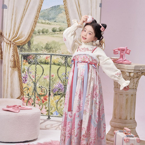 十三余童装盘绳绣毛绒针织打底衫