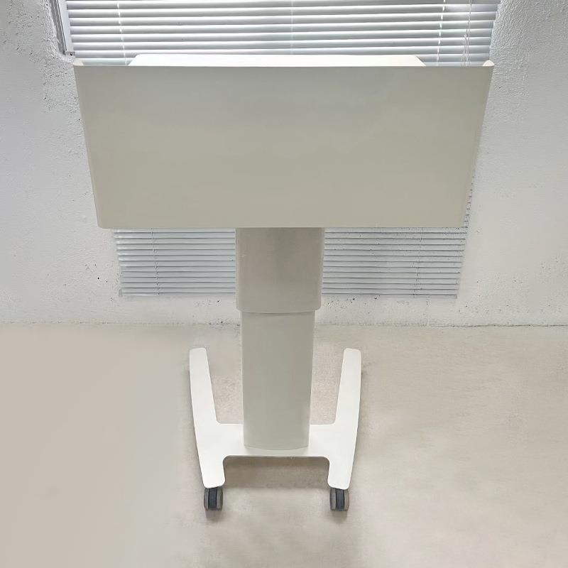 简约教室台学校色站立式讲可升降白移动演带收纳盒教师教室讲台讲