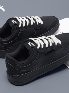 安踏板鞋男款轻松黑色鞋子休闲2026新款运动潮流低帮耐脏休闲鞋子