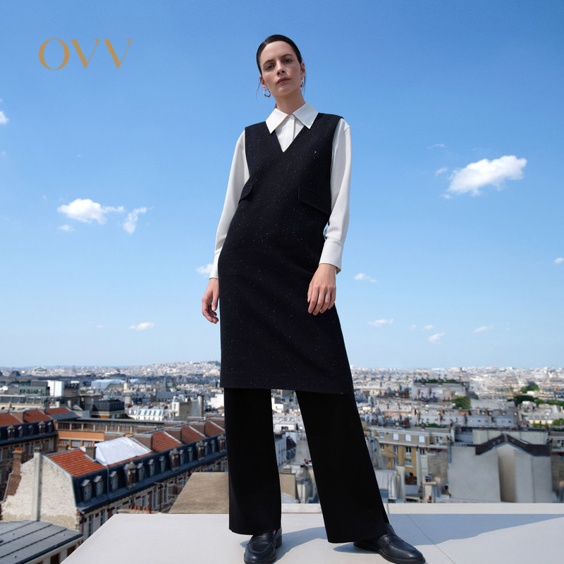 OVV秋冬女装云朵感针织羊毛混珠片V领直筒无袖连衣裙GQLWJ33102A