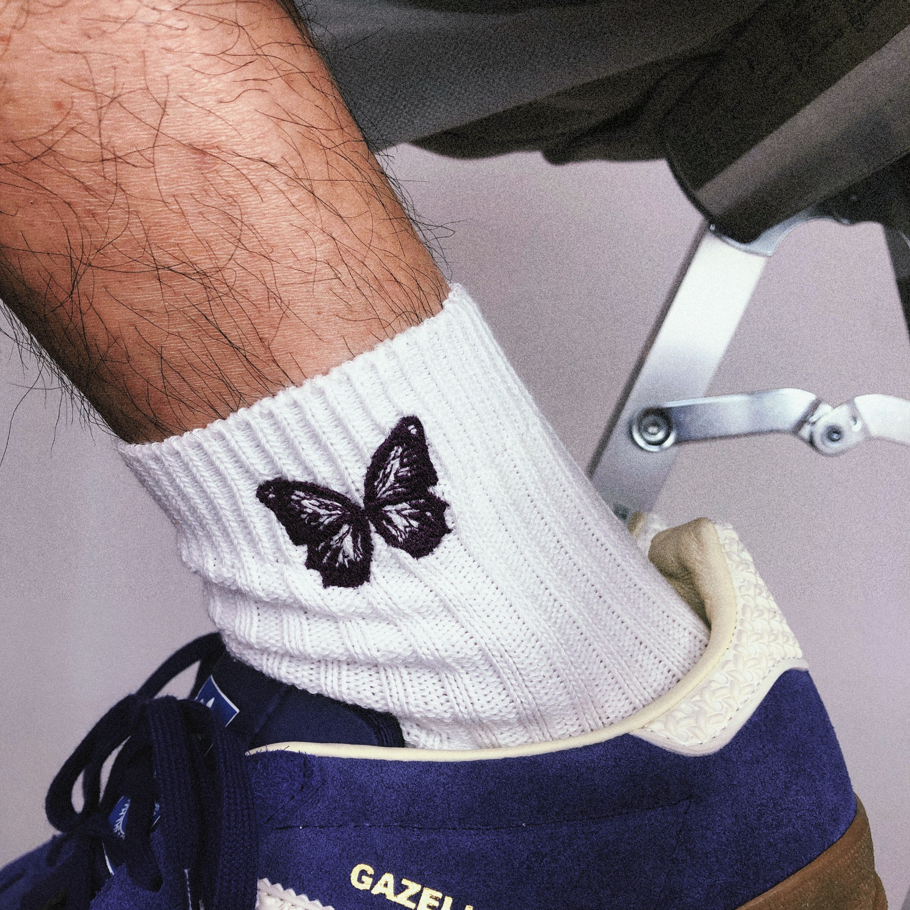 TREETALLIFE刺绣紫蝴蝶日系短袜