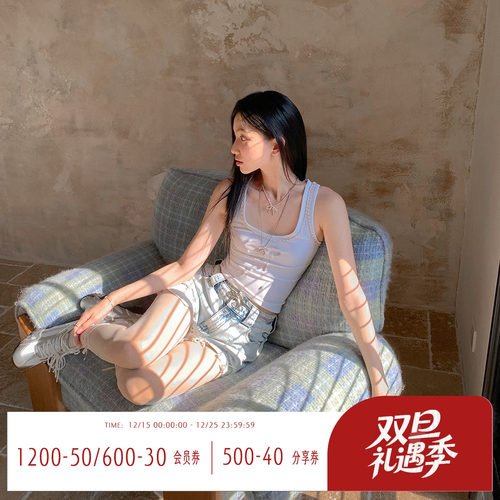 纯欲蝴蝶结印花吊带女珍珠边背心