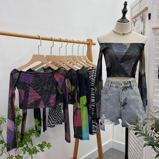 实拍 欧美一字领露肩扎染印花长袖网纱上衣修身短款露肚脐T恤8951