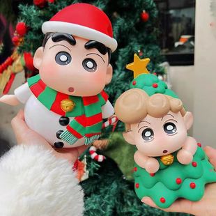 饰品 圣诞蜡笔小新周边手办圣诞小葵雪人小心拍拍灯公仔桌面装