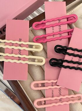 2025韩版时尚潮流鸭嘴夹波浪发饰4色东大门6cm精致头饰多款可选