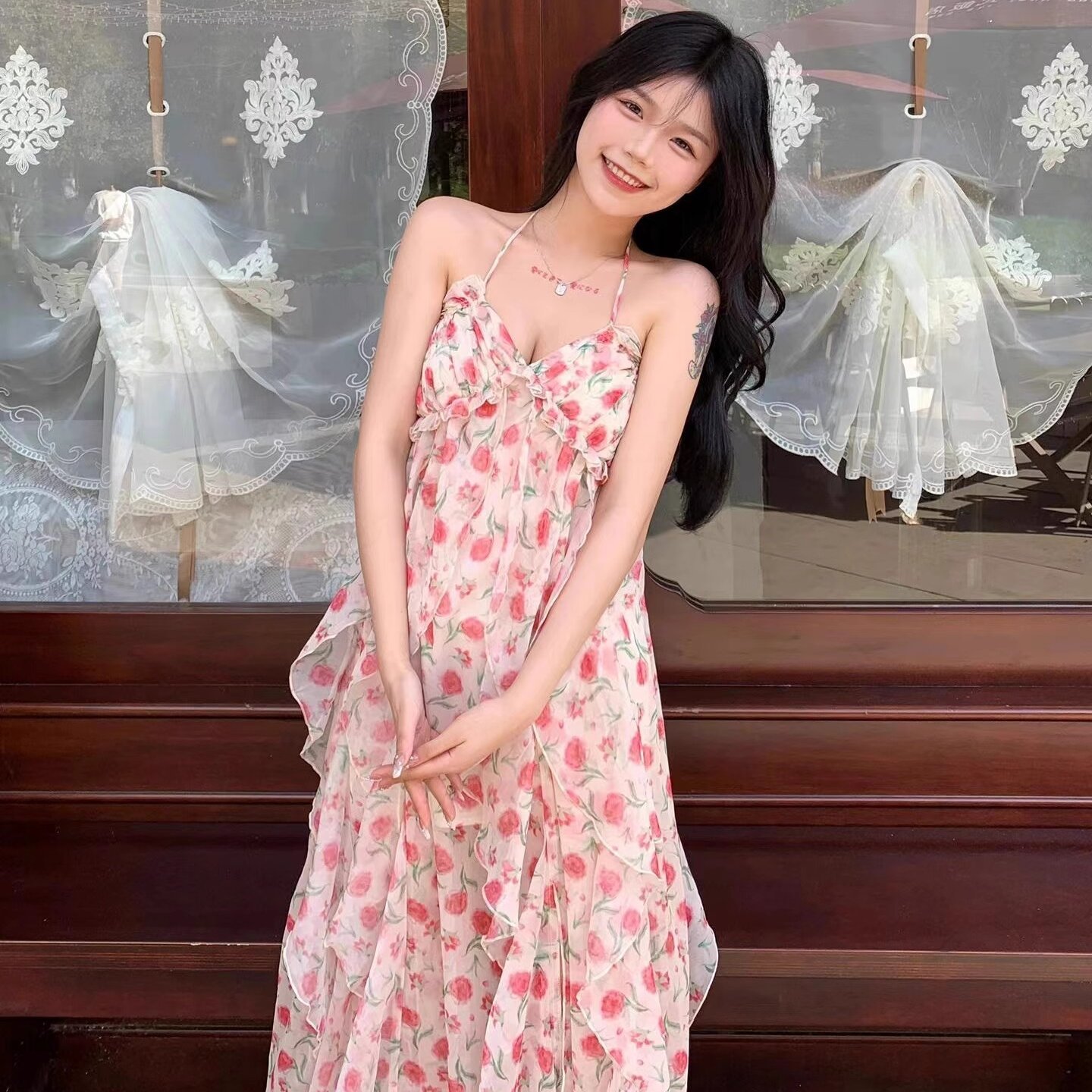 法式粉色碎花抹胸挂脖连衣裙女季高级设计感小众小个子吊带裙子