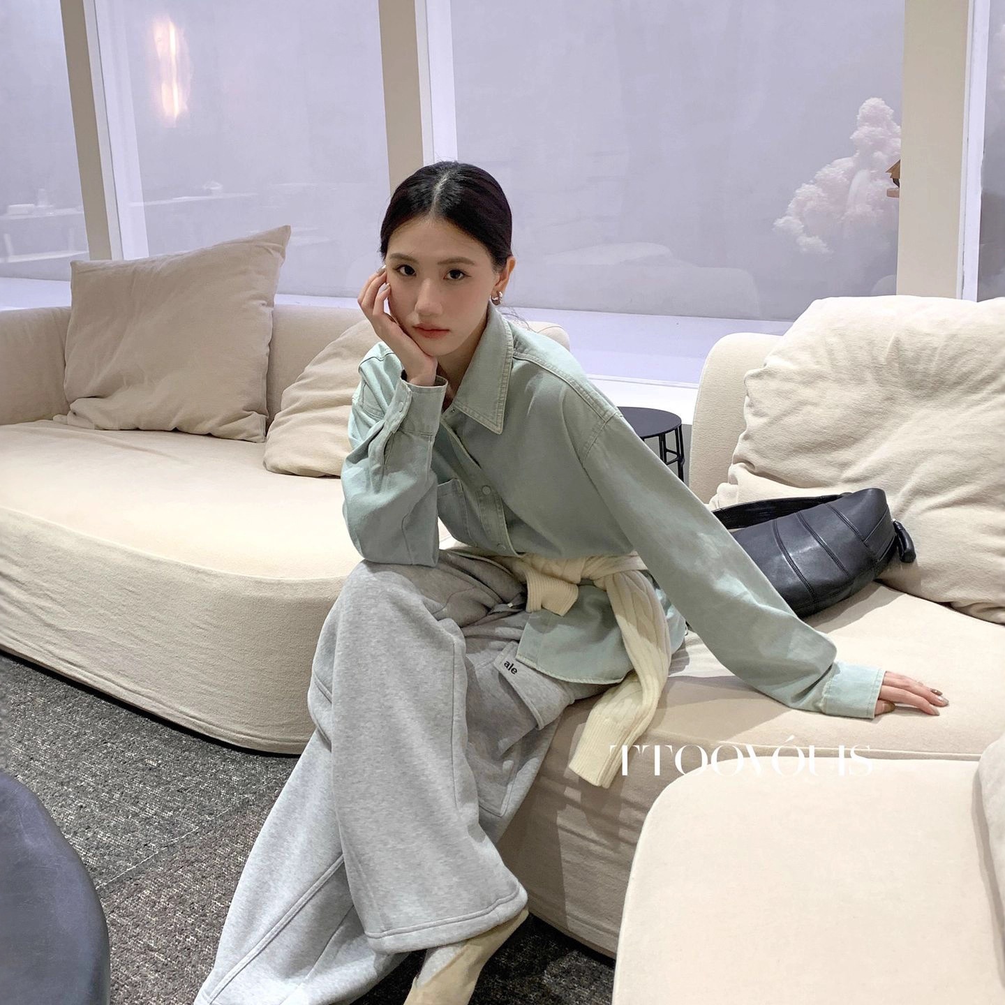 TTOO VOUIS冬季新款2402复古水洗打底叠穿口袋棉料牛仔衬衫女薄绒