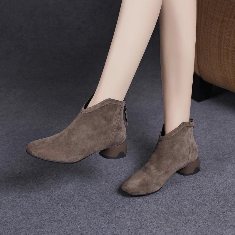 秋冬季新款中跟真皮短靴女圆头磨砂真皮女鞋软皮裸靴粗跟舒适单靴
