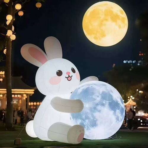 网红打卡充气兔子抱月球