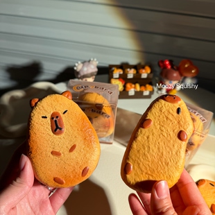 盒squishy 木吉卡皮巴拉薯饼捏捏乐慢回弹解压发泄玩具礼物精包装