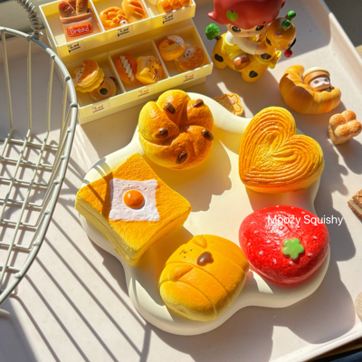 一盘点心木吉慢回弹可爱捏捏乐玩具解压发泄squishy超软嫩礼物