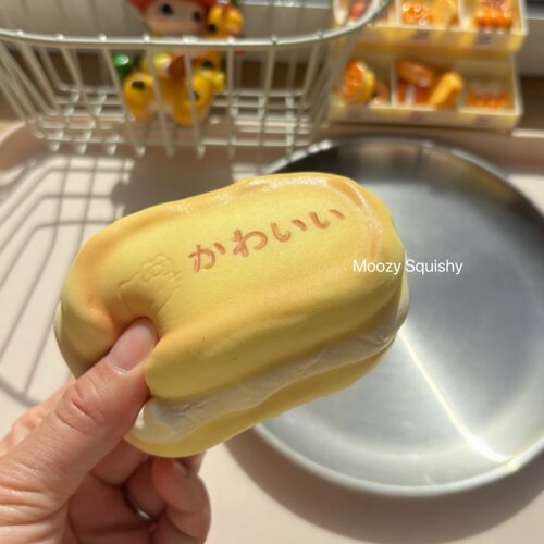 KT厚蛋烧慢回弹玩具捏捏乐解压发泄玩具可爱礼物squishy芝士年糕