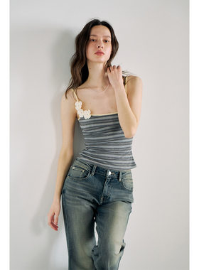 PynkiSwear 藏青色碎花/灰色条纹手工花朵吊带上衣显瘦修身背心女