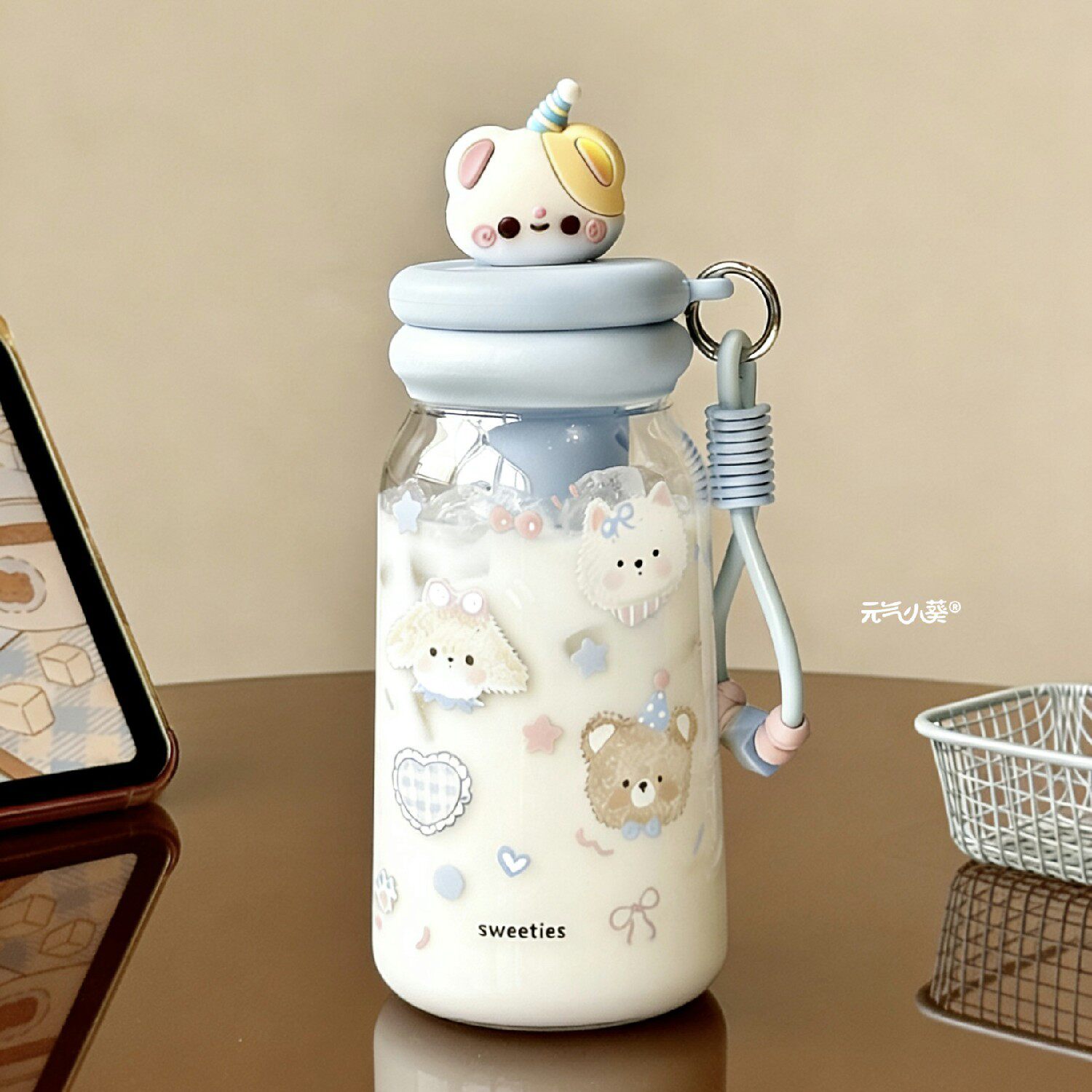 奶呼呼透明浅蓝色高颜值大容量水杯学生小众简约便携式塑料杯