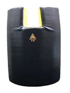 空手道人形靶跆拳道大脚靶跆拳道弧形靶极真会全身靶泰拳散打体育