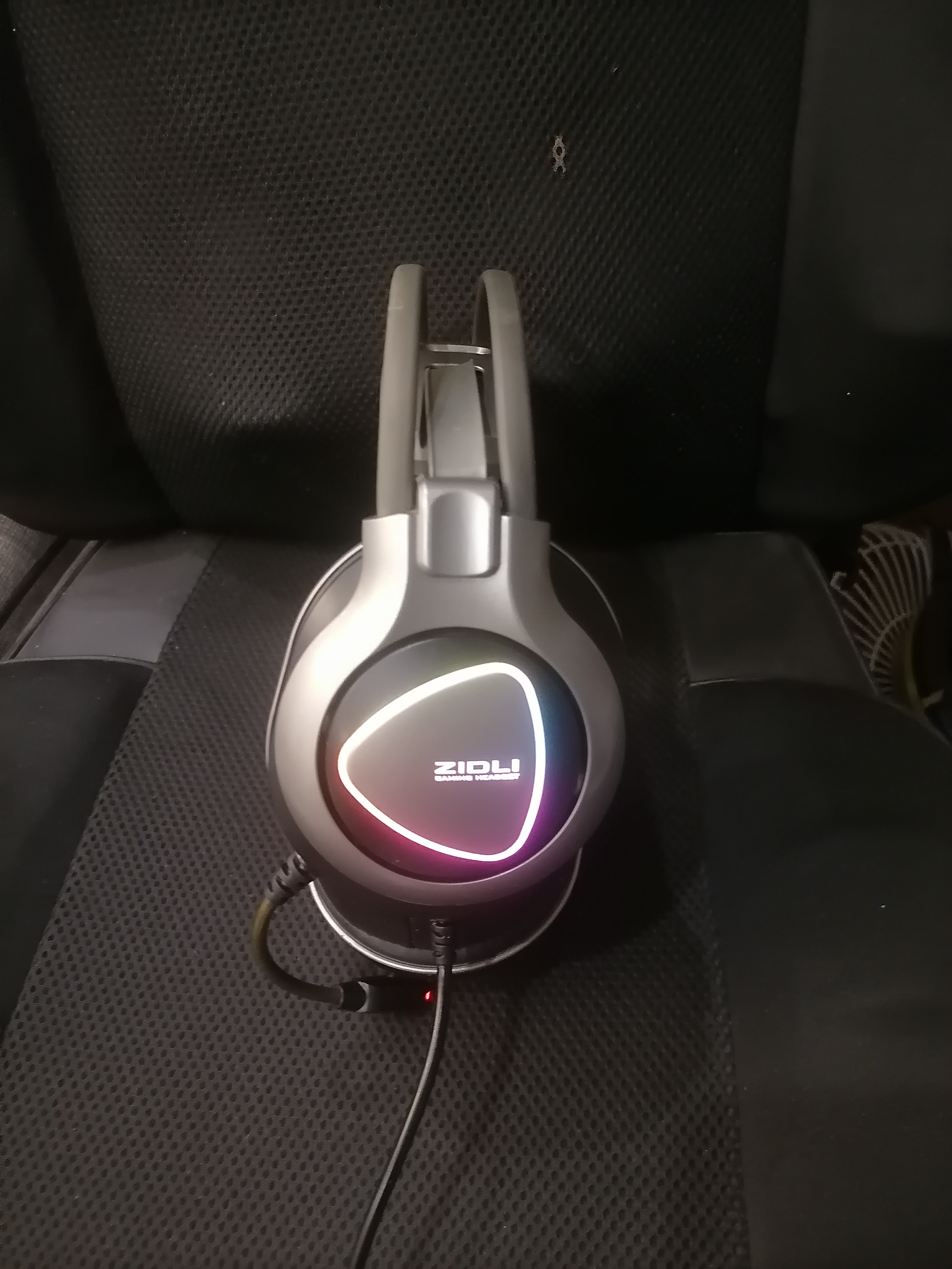 正品网吧同款磁动力zh10电竞游戏有线线控长麦飞翼头梁耳机RGB灯