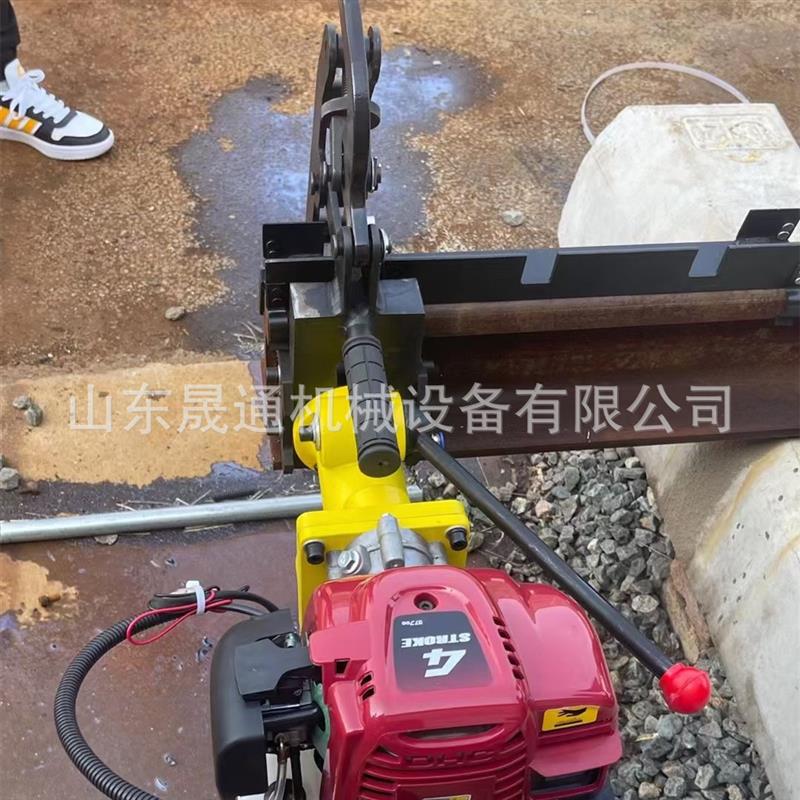NZG-31钢轨钻孔机轨道工务铁轨钻眼开孔机手提内燃钢轨钻孔机