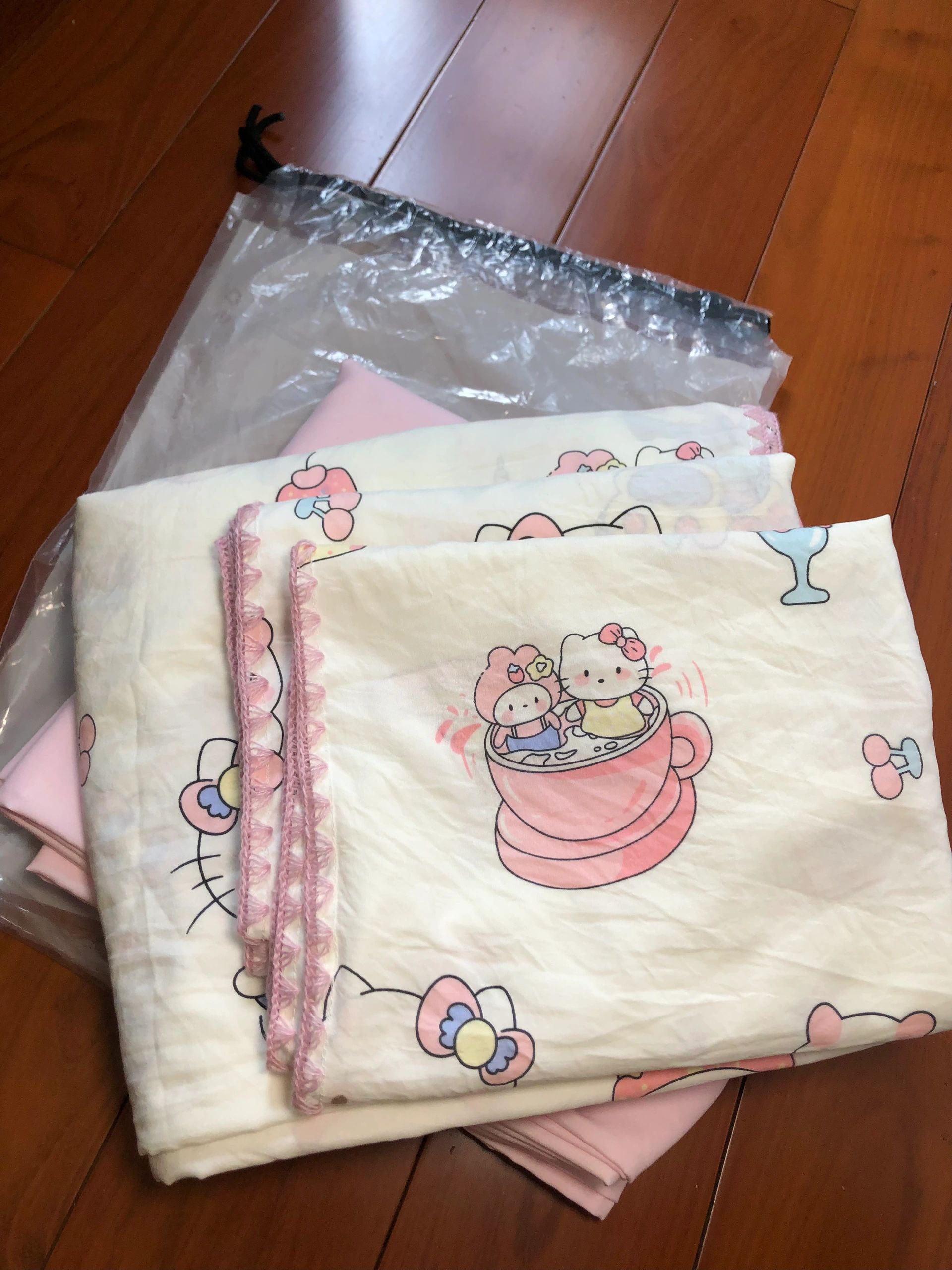 Kitty被套帕恰狗床单床笠款四件套可机洗宿舍床单被套枕套三件套