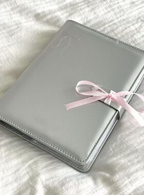 小红书同款高端简约a5银质卡册宫格皮本小卡毕业季收纳相册展示