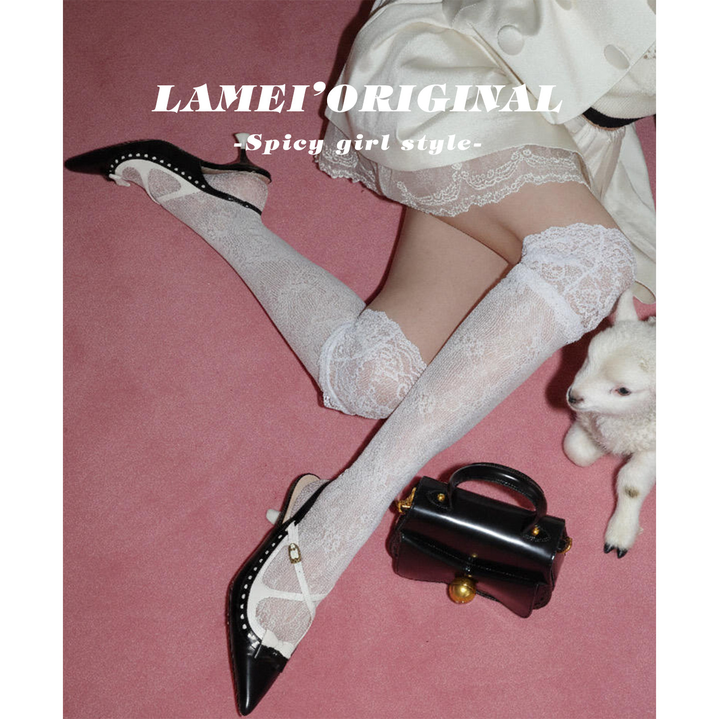 复古尖头雕花交叉带后空高跟鞋女2026夏季新款黑色设计感细跟凉鞋