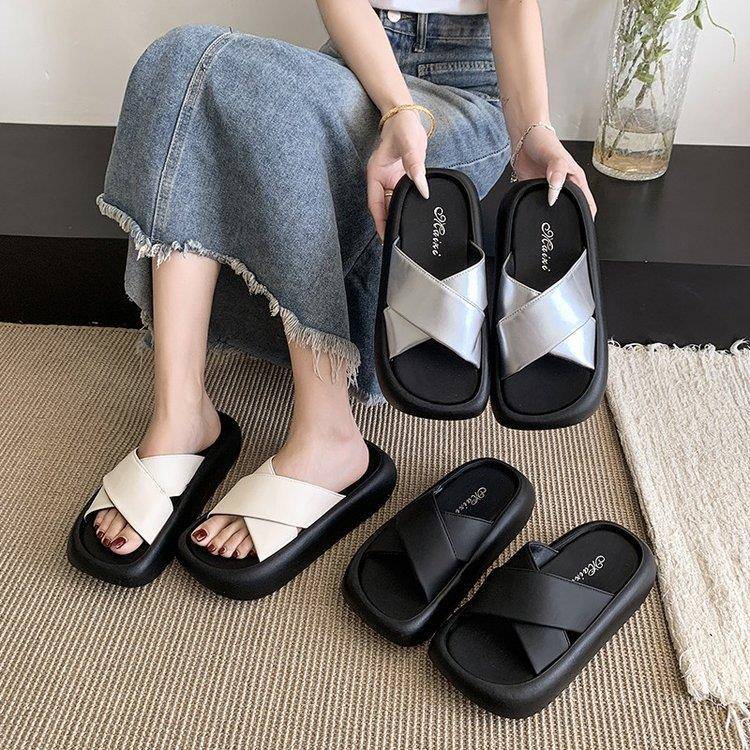 厚底仙女风拖鞋女外穿2025年夏季新款时尚配裙子沙滩网红法式凉拖