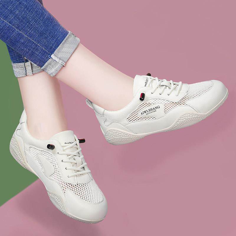 爆款网面透气真皮小白鞋女平底软底不累脚妈妈旅游鞋休闲运动鞋子
