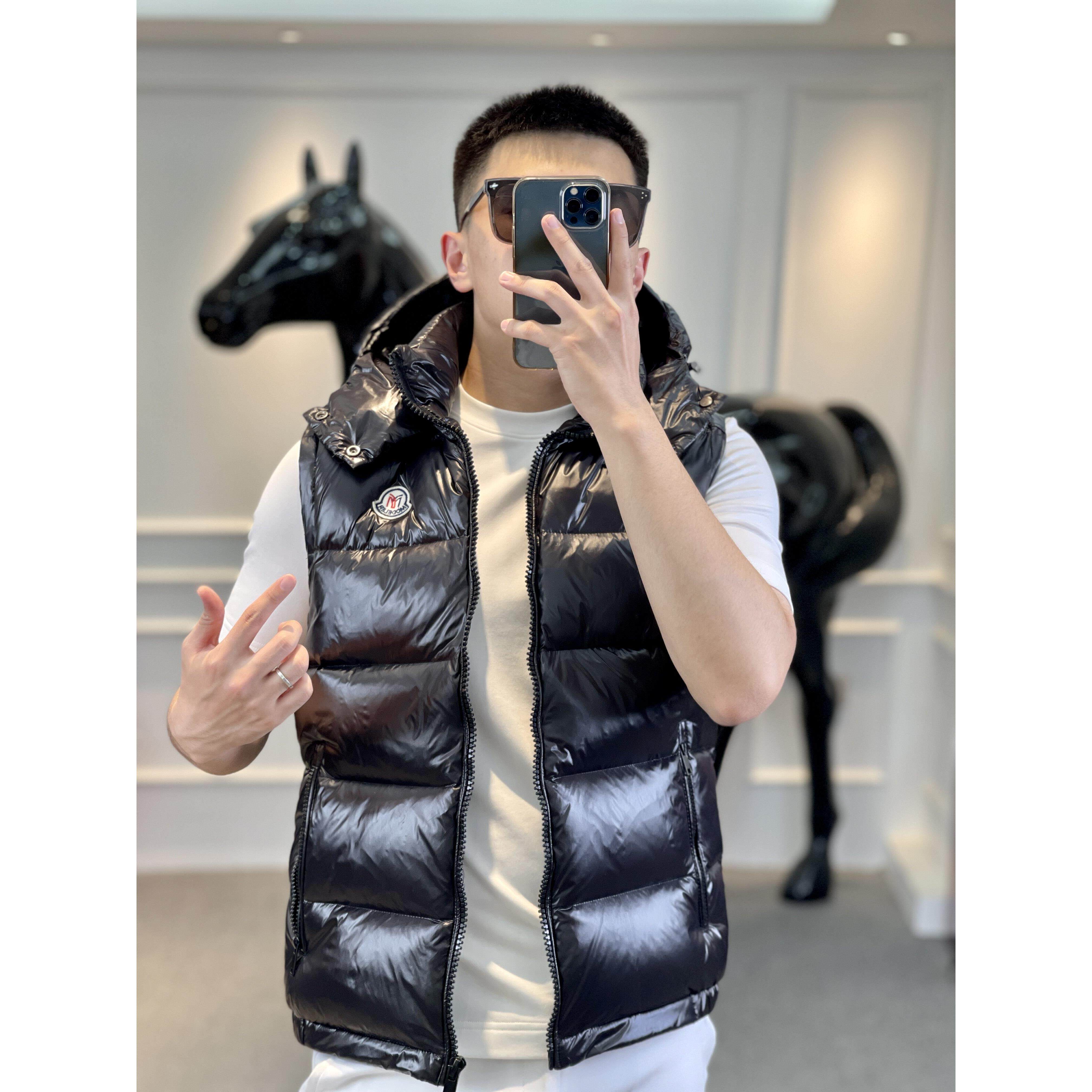 新品欧洲站连帽羽绒马甲男轻奢简约白鸭绒保暖修身马夹背心外套