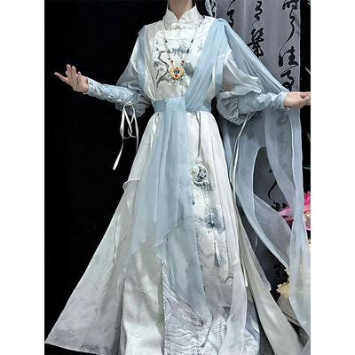 少年白马醉春风汉服凤九