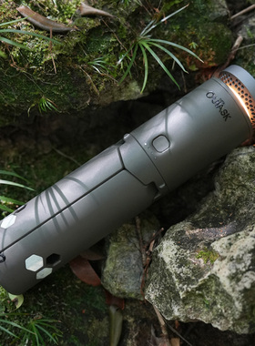 OUTASK/倾巢户外多功能伸缩露营灯支架超长续航便携手电筒照明灯