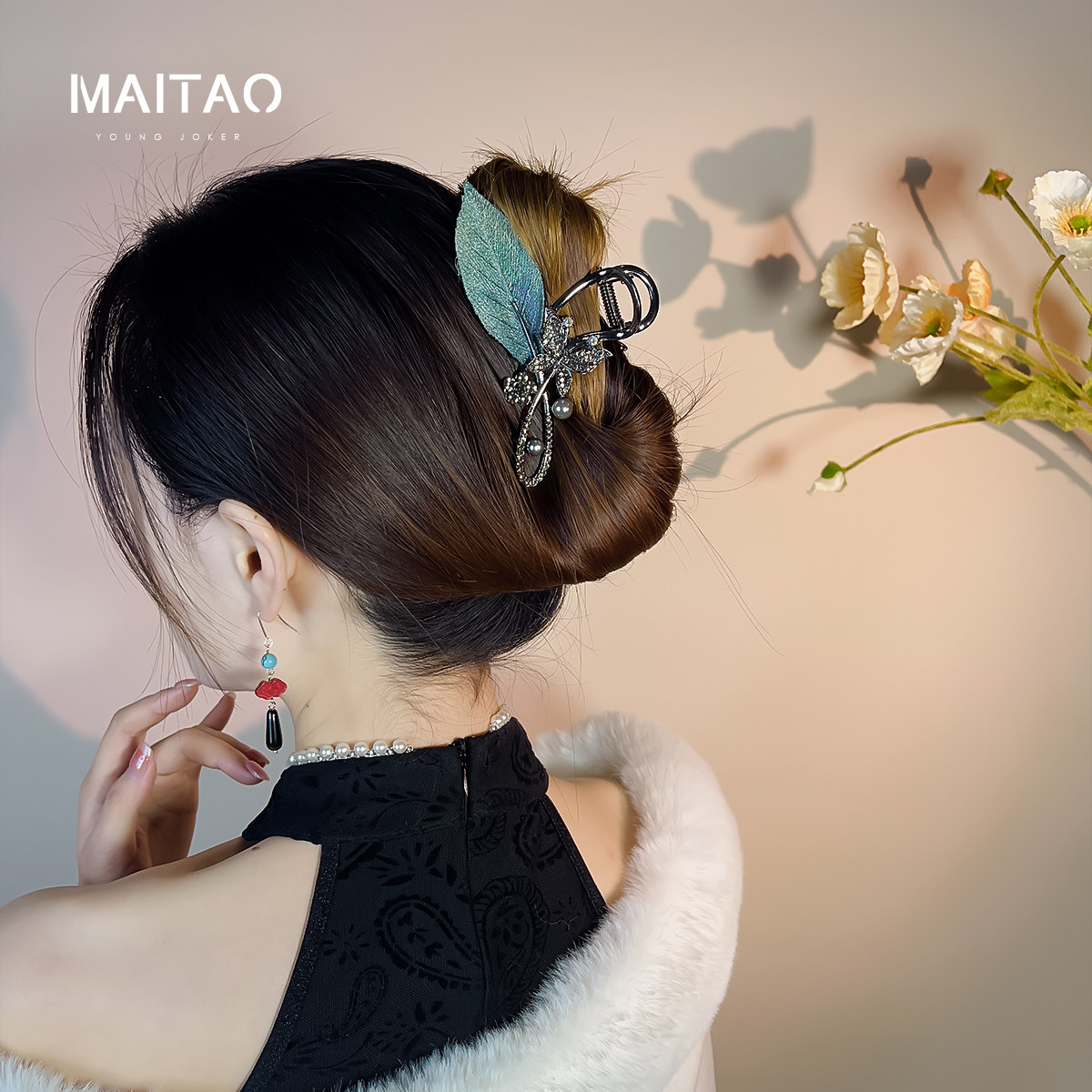 轻奢刺绣叶子抓夹女2025新款复古风秋冬水钻发夹后脑勺鲨鱼夹头饰,饰品/流行首饰/时尚饰品新,发饰,淘宝优惠券,粉丝福利购,淘宝优惠卷