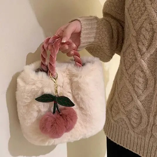百搭毛毛时尚樱桃链条斜挎包毛毛包可爱樱桃包洋气毛绒包包单肩包,箱包皮具/热销女包/男包,水桶包,淘宝优惠券,粉丝福利购,淘宝优惠卷