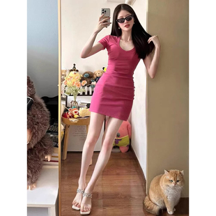 法式纯欲修身树莓红色短袖连衣裙女春夏2025收腰气质辣妹包臀短裙