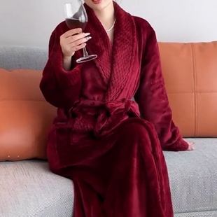 2024年秋冬季珊瑚绒加厚长款情侣款睡袍宽松大码浴袍法兰绒家居服