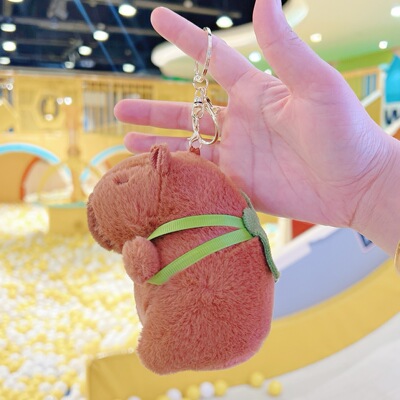 爆款网红盲盒水豚鼠书包挂件饰品毛绒卡皮巴拉娃娃玩偶公仔钥匙扣