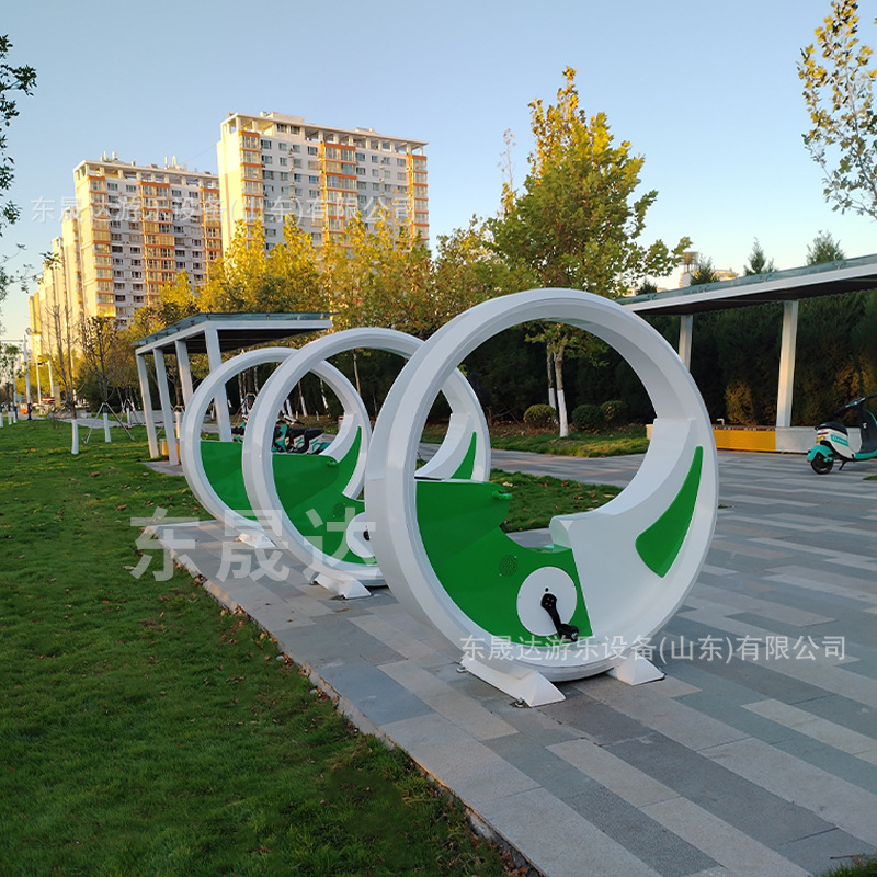 网红互动脚踏智慧单车AI虚拟骑行竞速单车儿童成人共享单车
