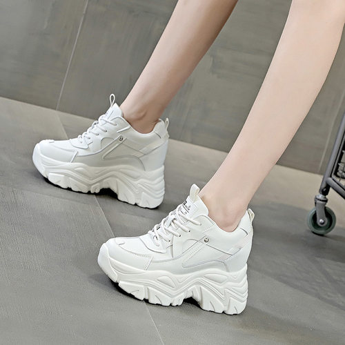 百搭内增高松糕运动女鞋